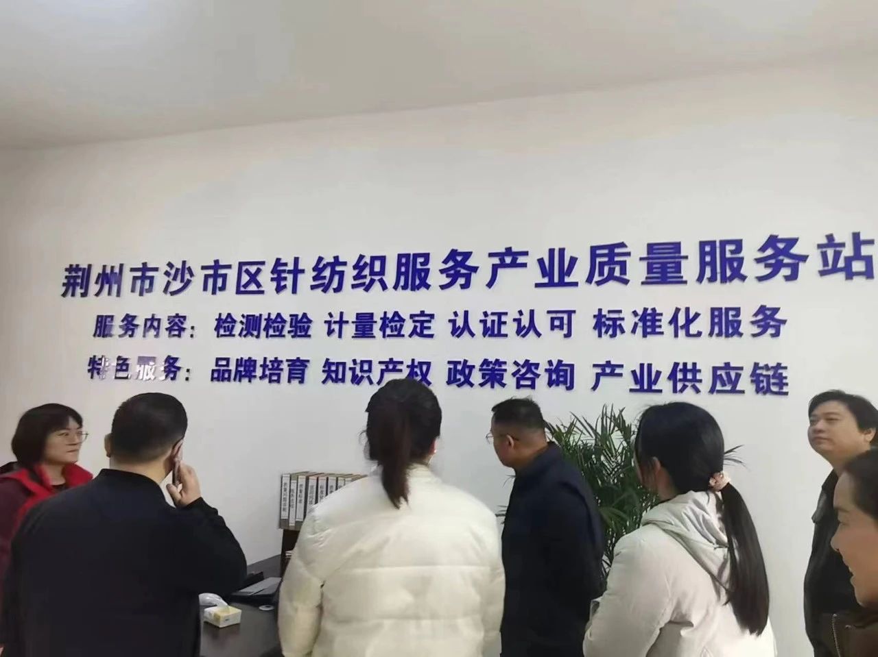 b005ad77460f7eebb657e11e78fcf598.jpg b005ad77460f7eebb657e11e78fcf598.jpg